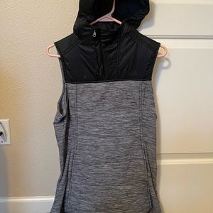 North face Flash Dry Pullover Vest Size Small only worn twice